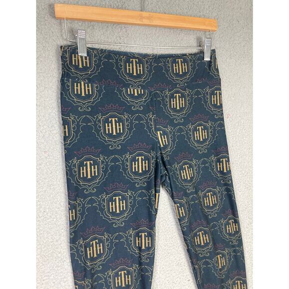 Disney Parks Hollywood Tower Hotel HTH Pattern Women’s Crop Leggings Size Small - Picture 5 of 8